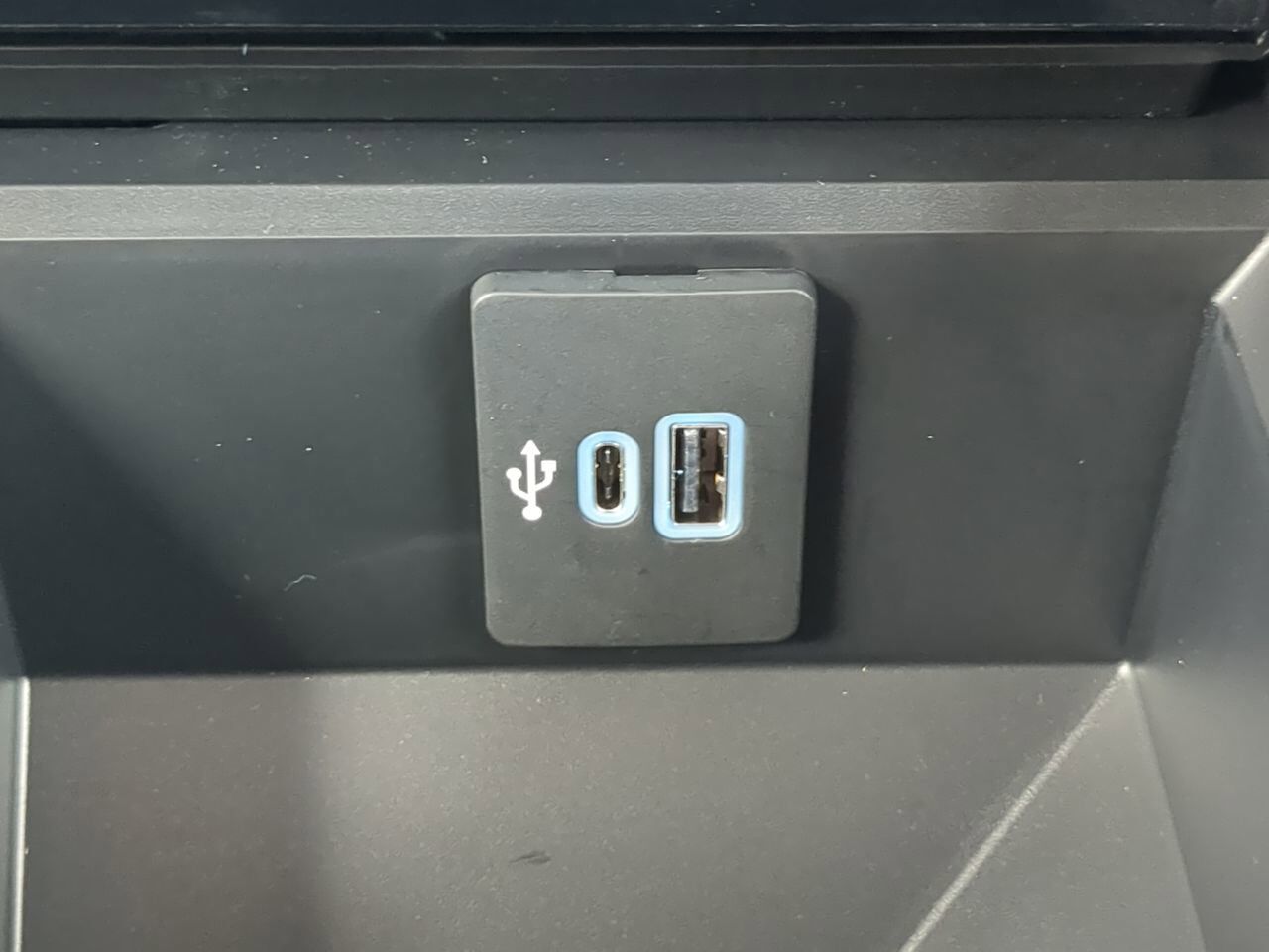 2025 Ford Super Duty F-250 SRW LARIAT TREMOR Appleton WI