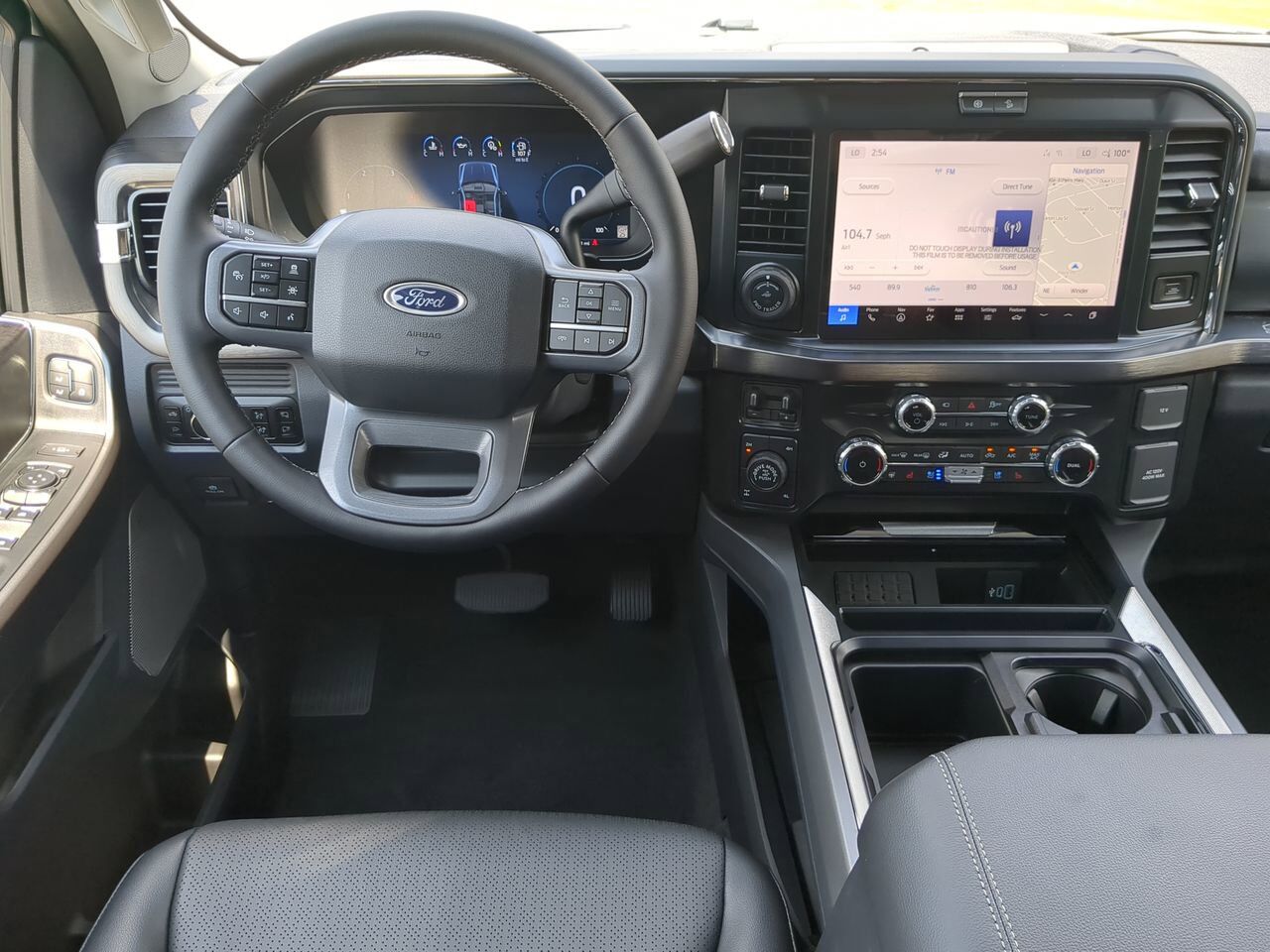 2025 Ford Super Duty F-250 SRW LARIAT TREMOR Appleton WI