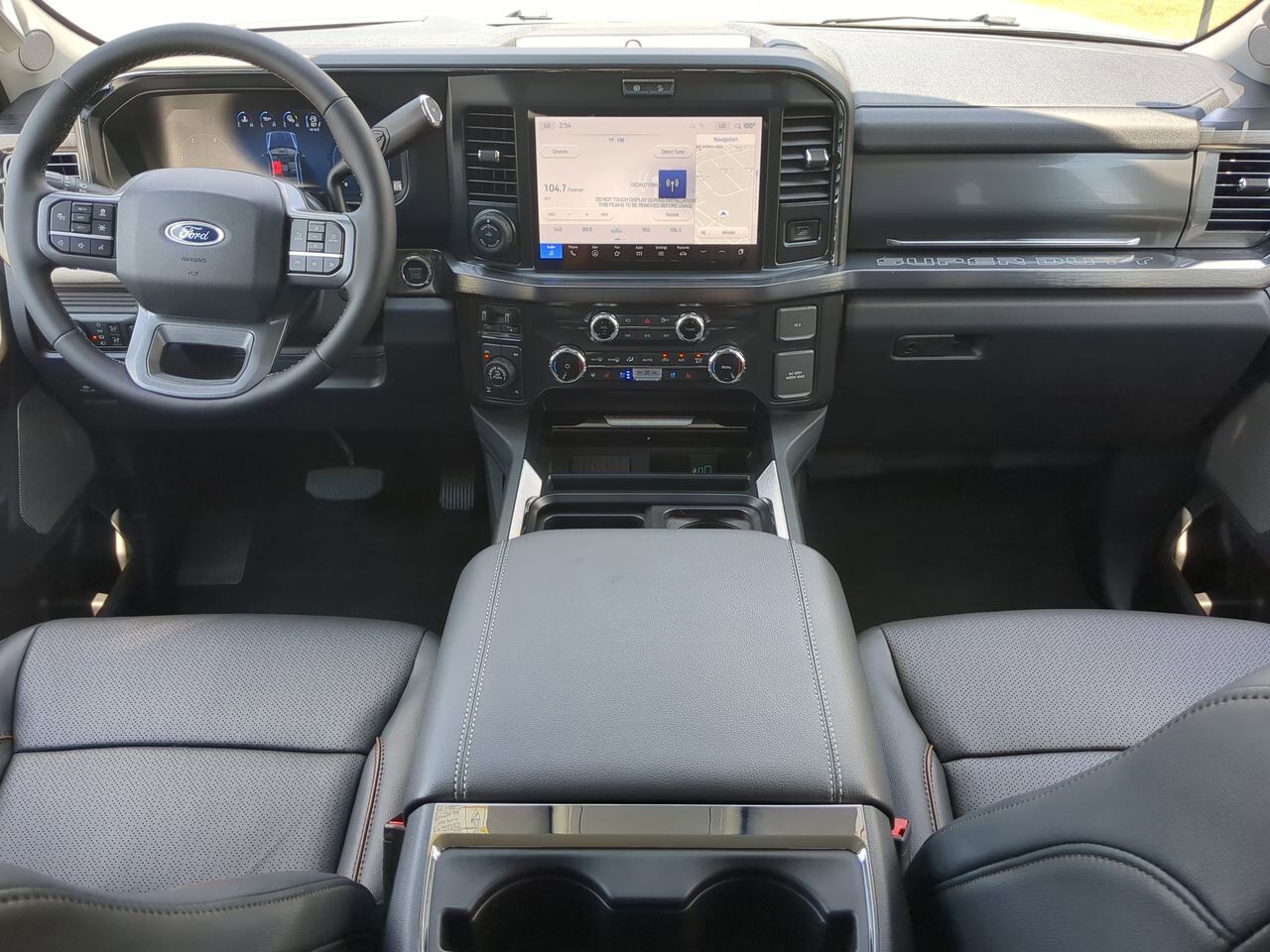 2025 Ford Super Duty F-250 SRW LARIAT TREMOR Appleton WI