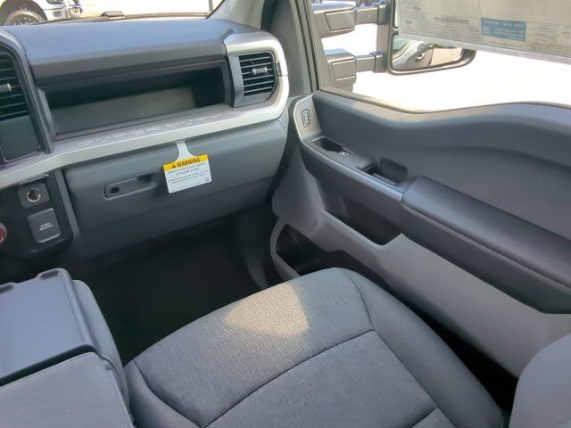 2025 Ford Super Duty F-250 SRW STX Appleton WI