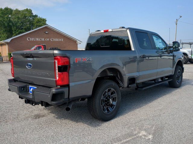 2025 Ford Super Duty F-250 SRW STX Appleton WI
