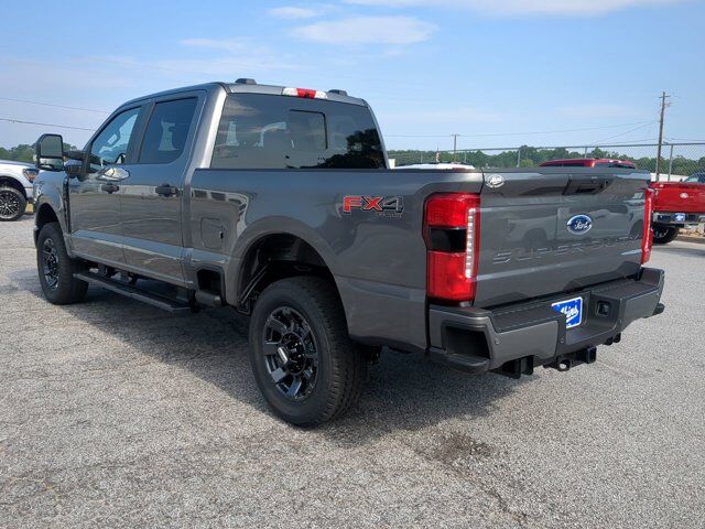 2025 Ford Super Duty F-250 SRW STX Appleton WI