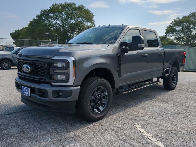 2025 Ford Super Duty F-250 SRW STX Appleton WI