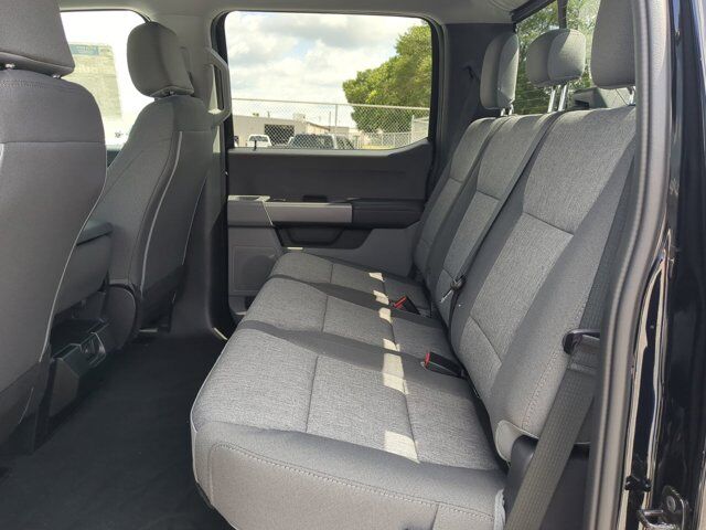 2025 Ford Super Duty F-250 SRW STX Appleton WI