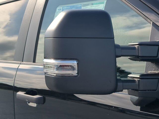 2025 Ford Super Duty F-250 SRW STX Appleton WI