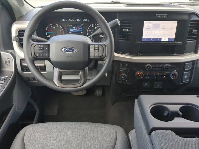 2025 Ford Super Duty F-250 SRW STX Appleton WI