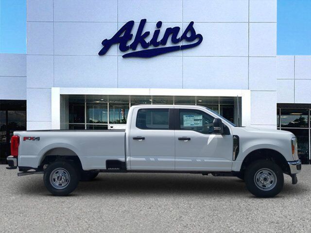 2025 Ford Super Duty F-250 SRW XL Appleton WI