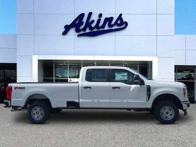 2025 Ford Super Duty F-250 SRW XL Appleton WI