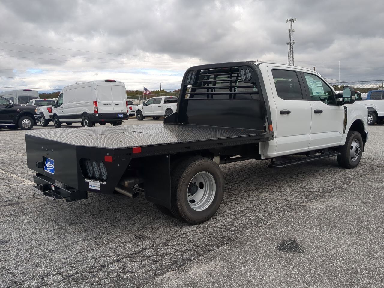 2025 Ford Super Duty F-350 DRW Flat Bed Appleton WI