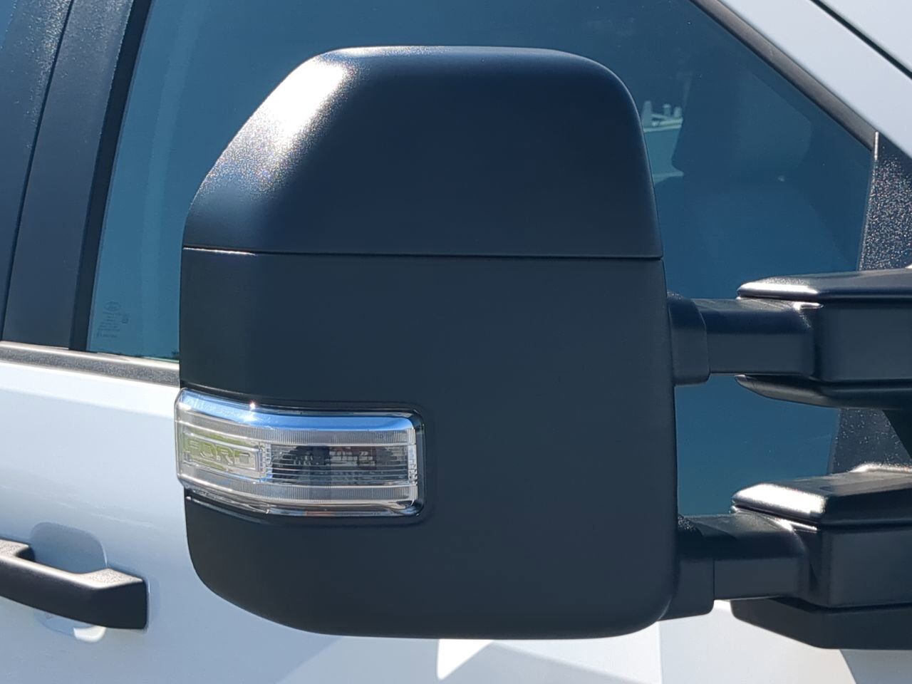 2025 Ford Super Duty F-350 DRW Flat Bed Appleton WI