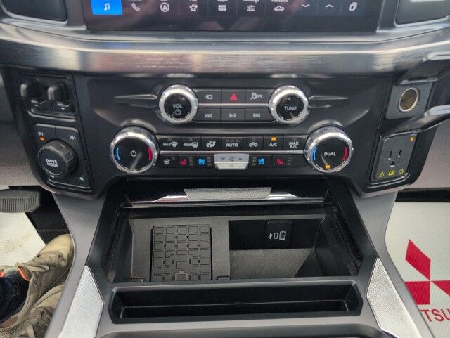 2025 Ford Super Duty F-350 LARIAT Grande Prairie AB 2025 Ford Super Duty F-350 LARIAT Grande Prairie AB