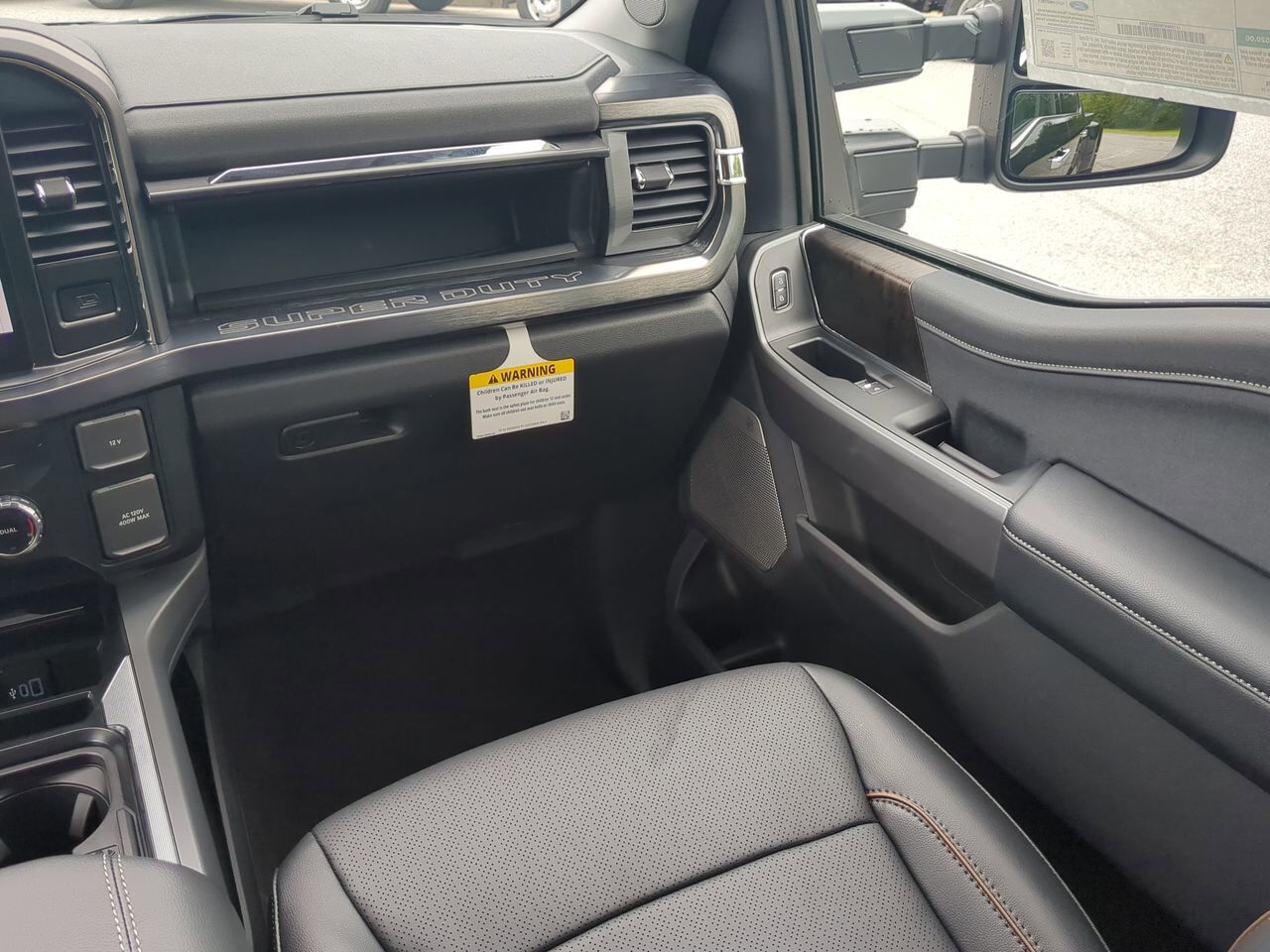 2025 Ford Super Duty F-450 DRW LARIAT Appleton WI