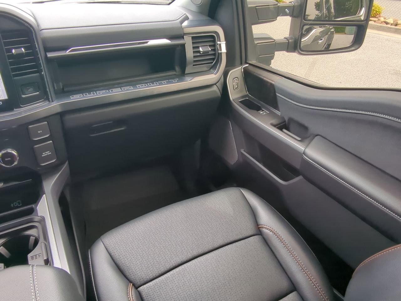 2025 Ford Super Duty F-450 DRW LARIAT Appleton WI