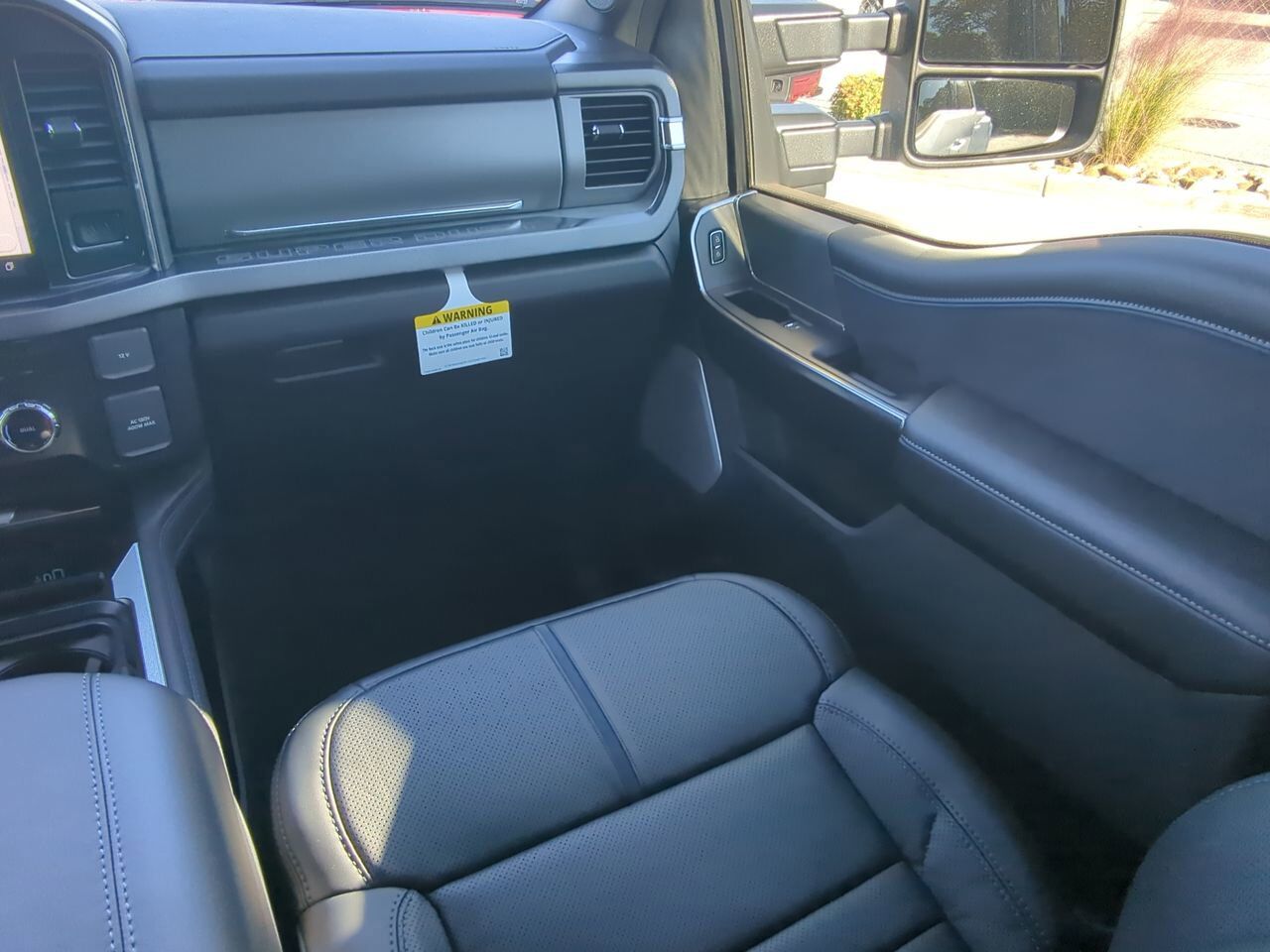 2025 Ford Super Duty F-450 DRW Platinum Appleton WI