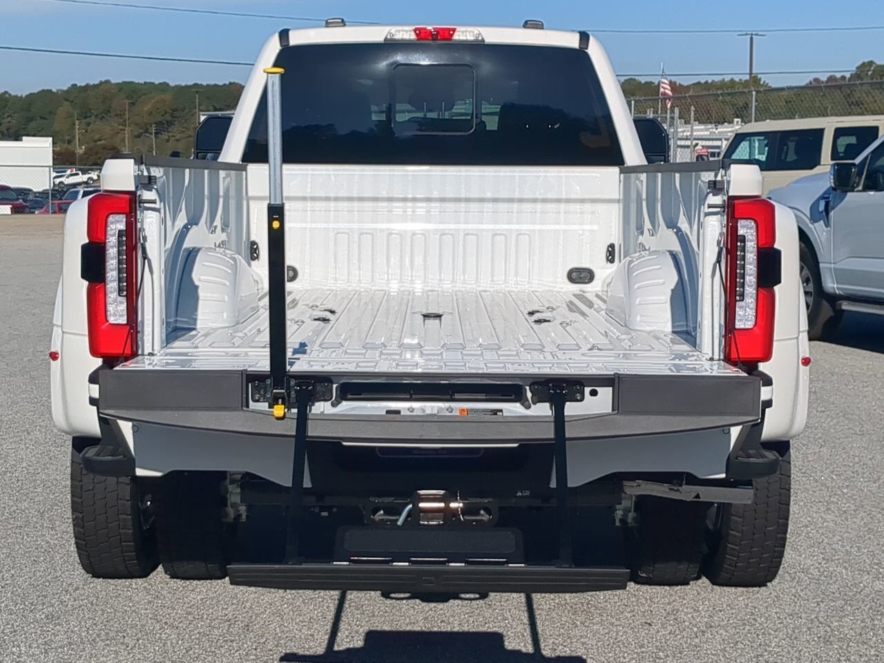 2025 Ford Super Duty F-450 DRW Platinum Appleton WI