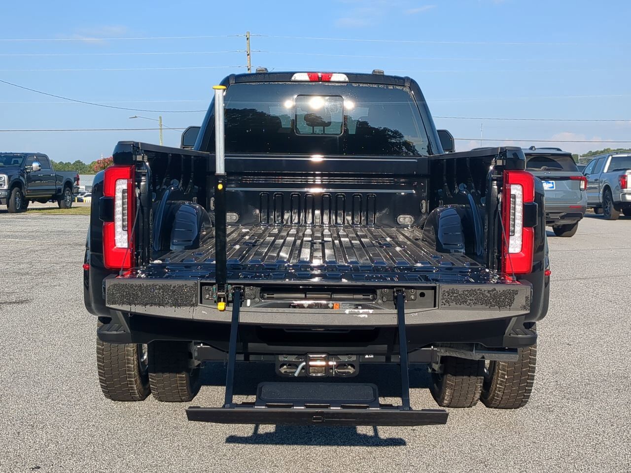 2025 Ford Super Duty F-450 DRW Platinum Appleton WI