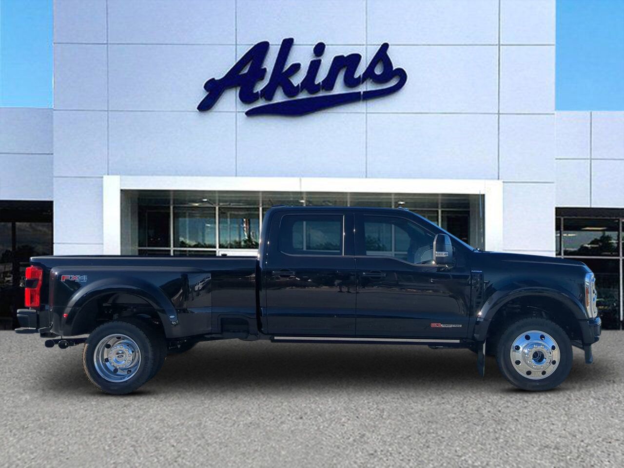 2025 Ford Super Duty F-450 DRW Platinum Winder GA 2025 Ford Super Duty F-450 DRW Platinum Winder GA