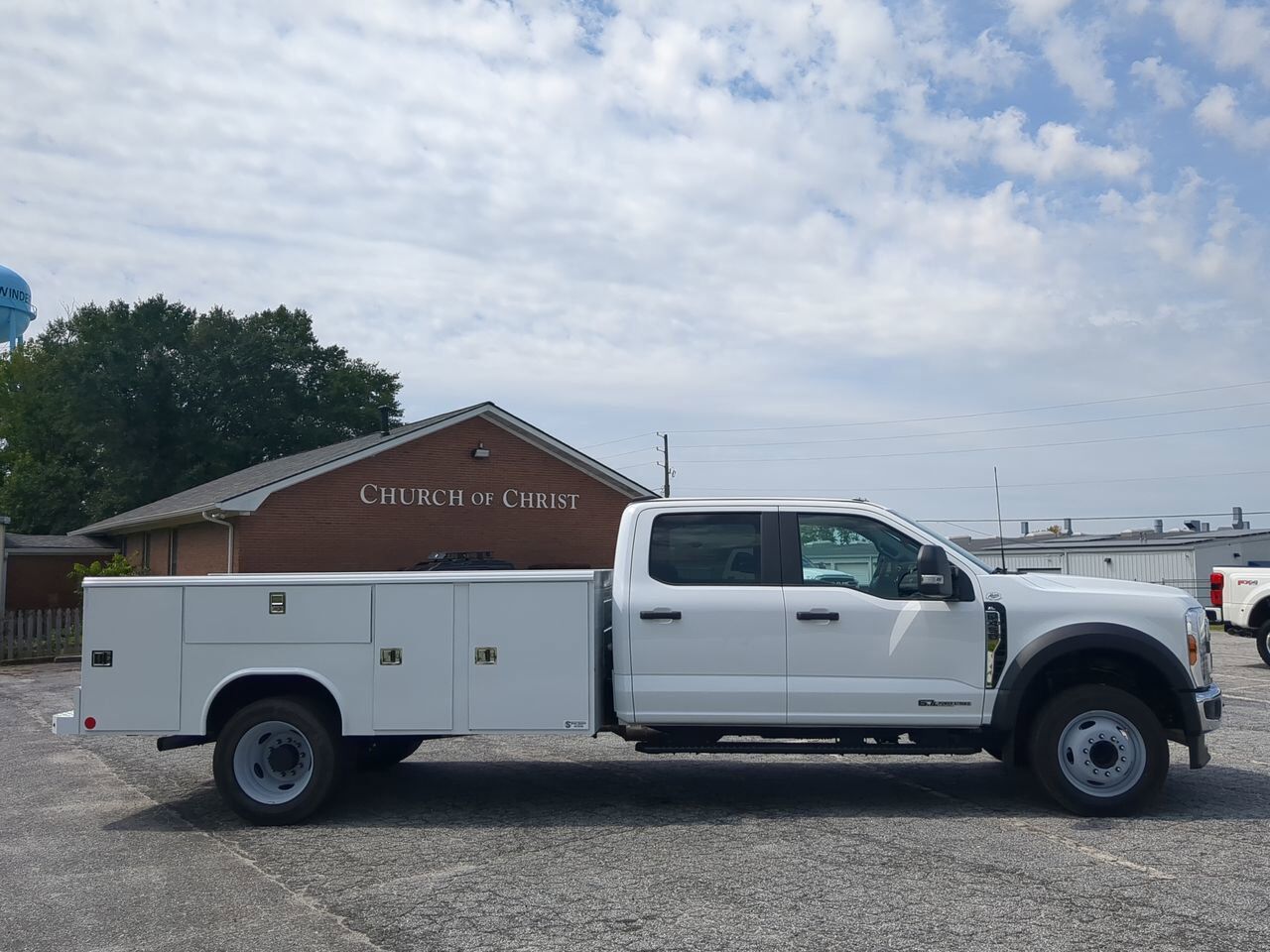 2025 Ford Super Duty F-450 DRW Service Body Appleton WI