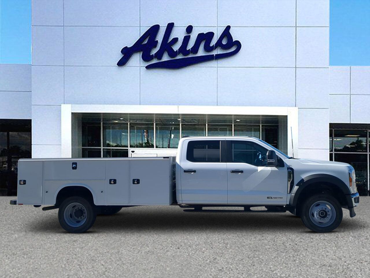 2025 Ford Super Duty F-450 DRW