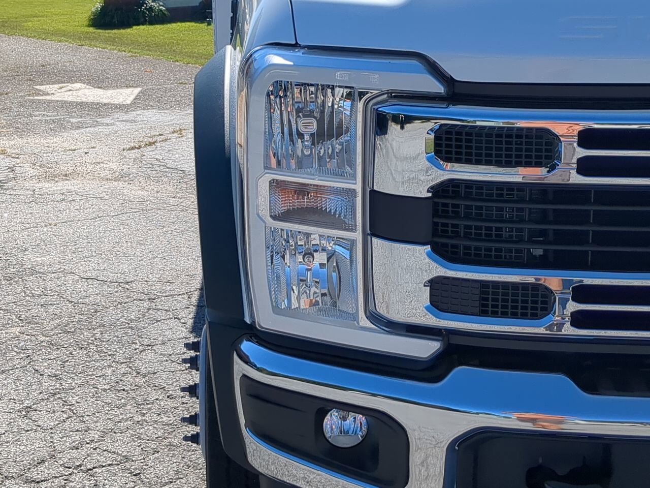 2025 Ford Super Duty F-450 DRW Service Body Appleton WI