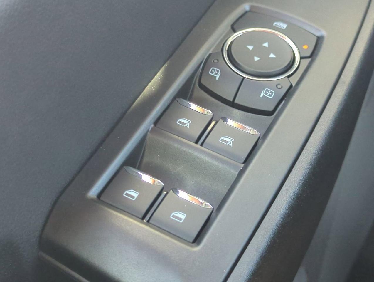 2025 Ford Super Duty F-450 DRW Service Body Appleton WI