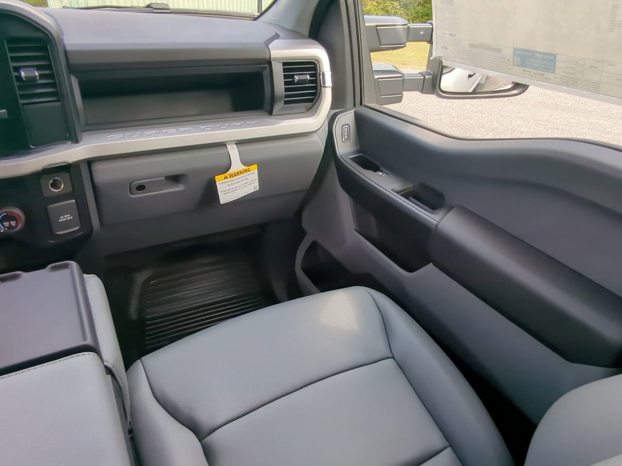 2025 Ford Super Duty F-450 DRW Service Body Appleton WI