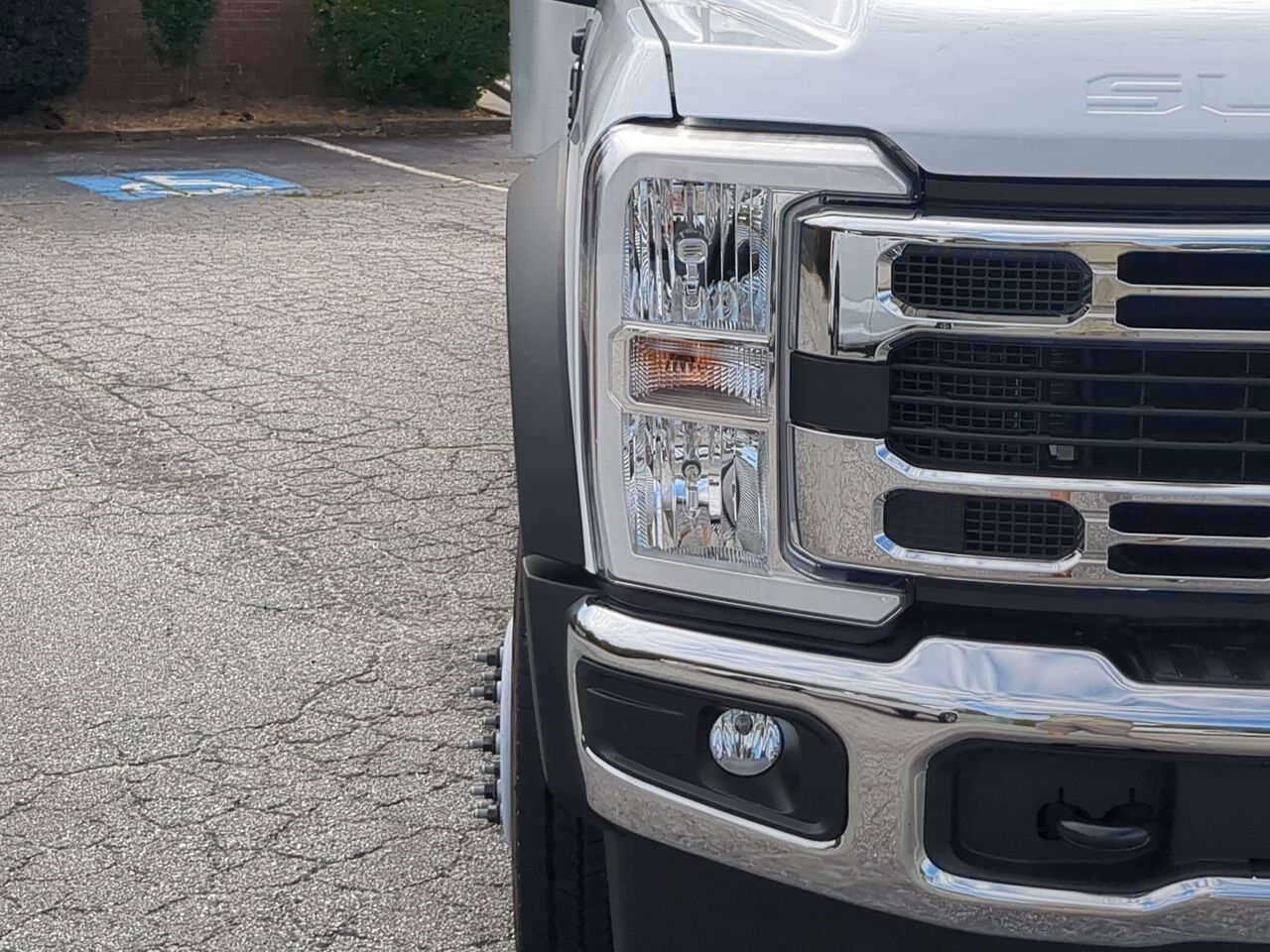 2025 Ford Super Duty F-550 DRW Box Truck Appleton WI