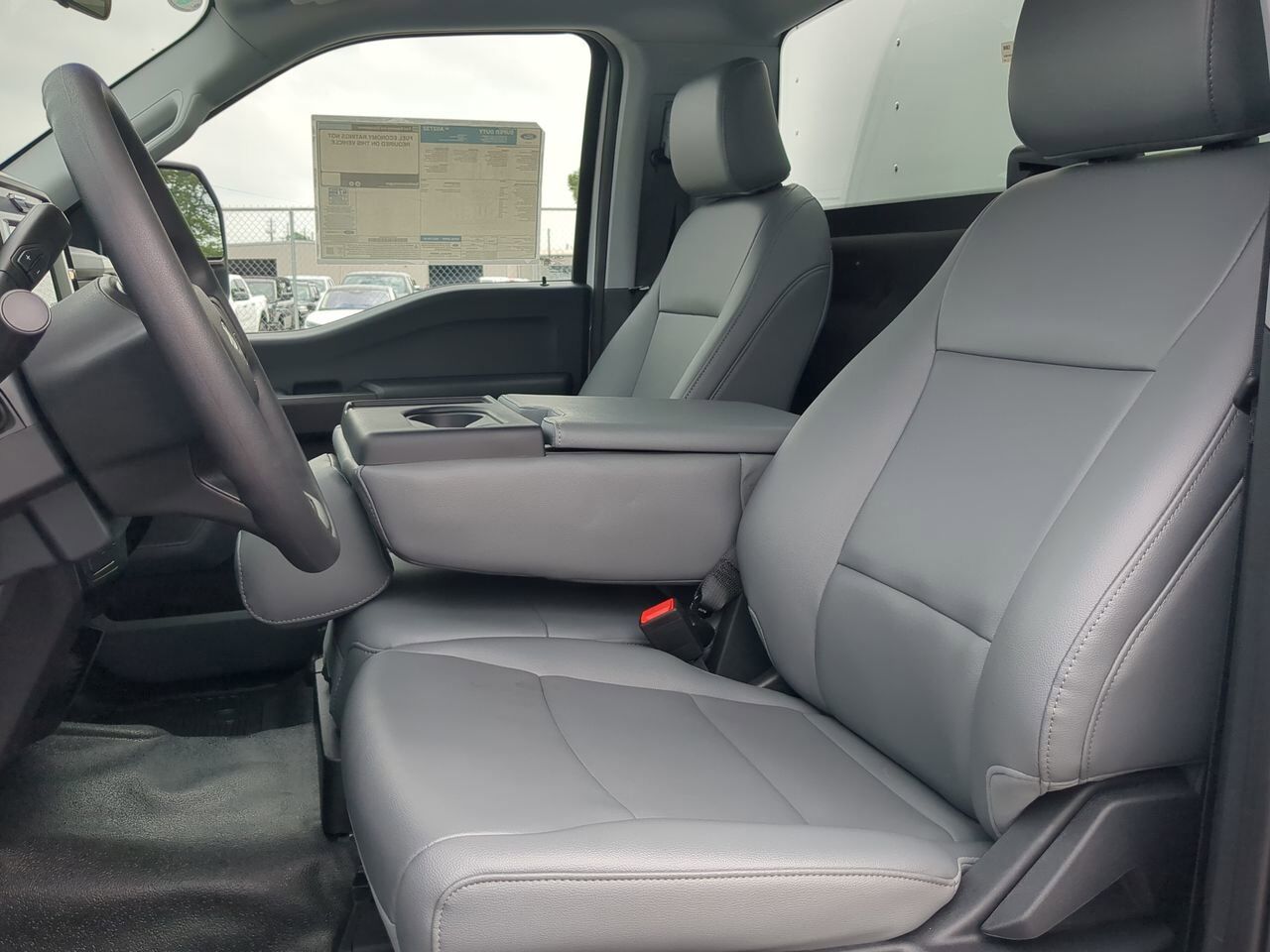 2025 Ford Super Duty F-550 DRW Box Truck Appleton WI