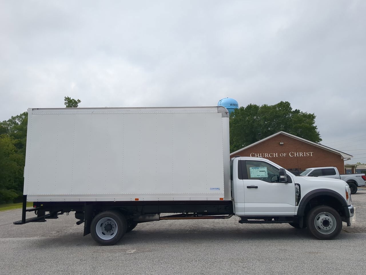 2025 Ford Super Duty F-550 DRW Box Truck Appleton WI