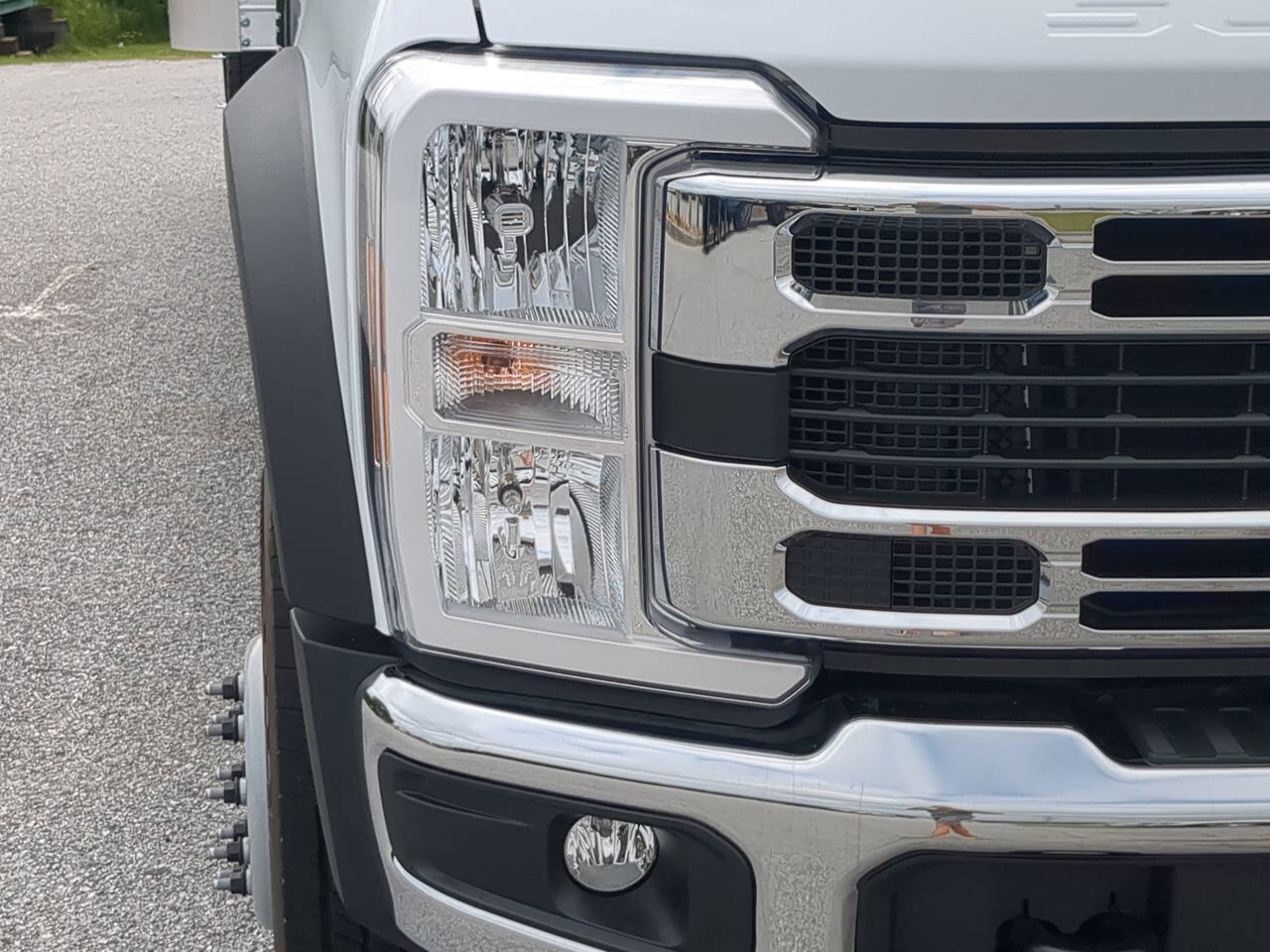 2025 Ford Super Duty F-550 DRW Box Truck Appleton WI