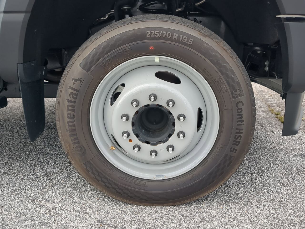 2025 Ford Super Duty F-550 DRW Box Truck Appleton WI