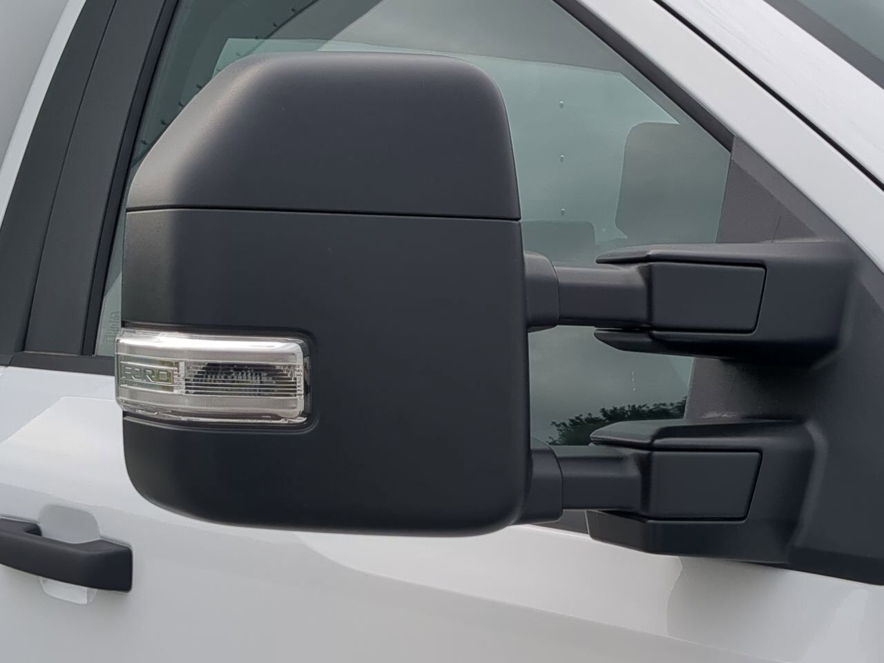 2025 Ford Super Duty F-550 DRW Box Truck Appleton WI