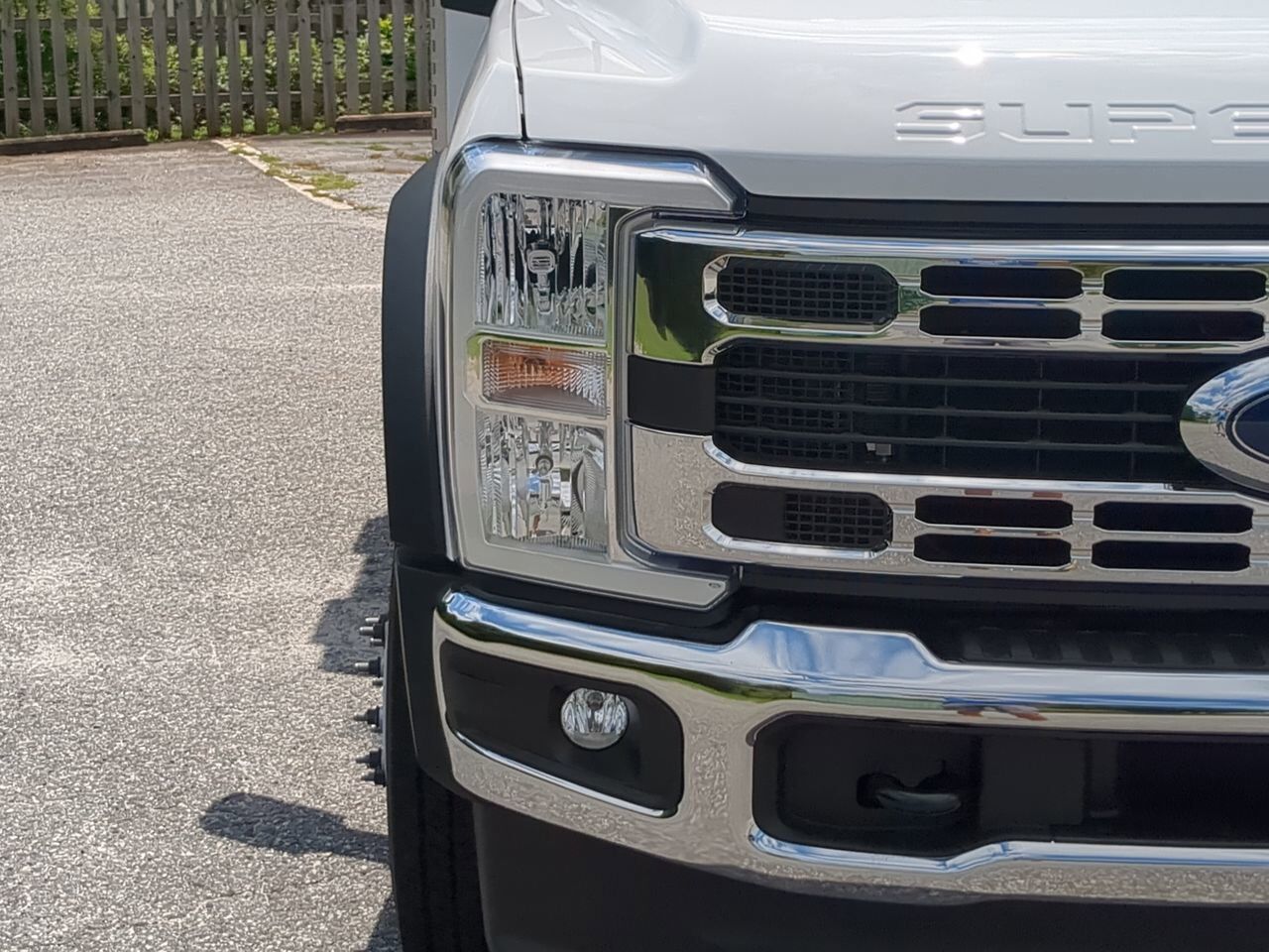 2025 Ford Super Duty F-550 DRW Chipper Truck Appleton WI