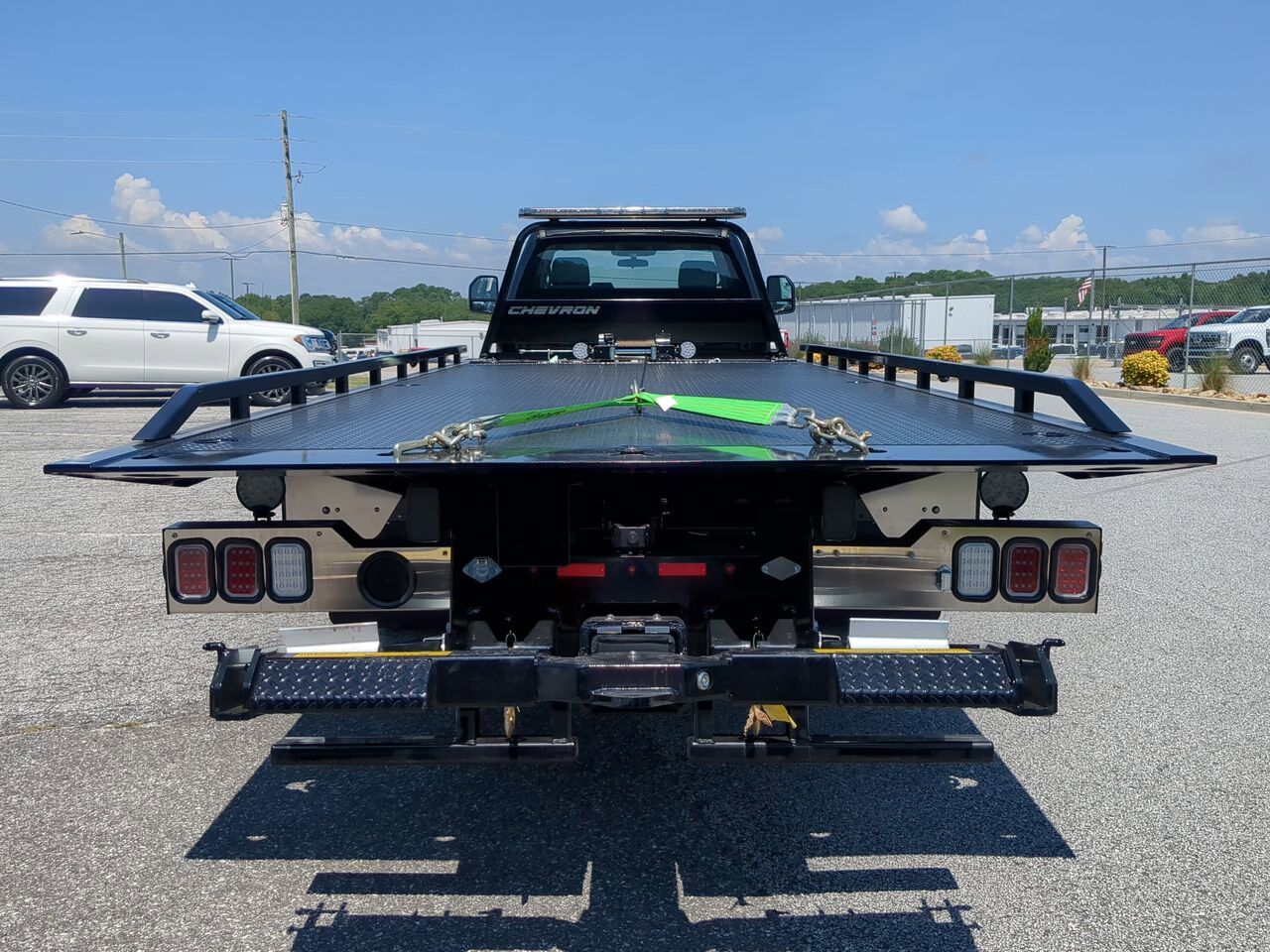 2025 Ford Super Duty F-550 DRW Rollback Appleton WI