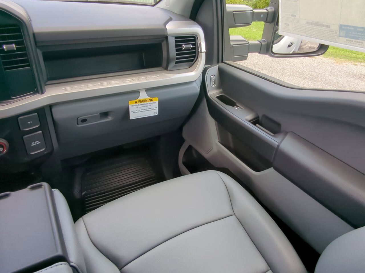 2025 Ford Super Duty F-550 DRW Service Body Appleton WI