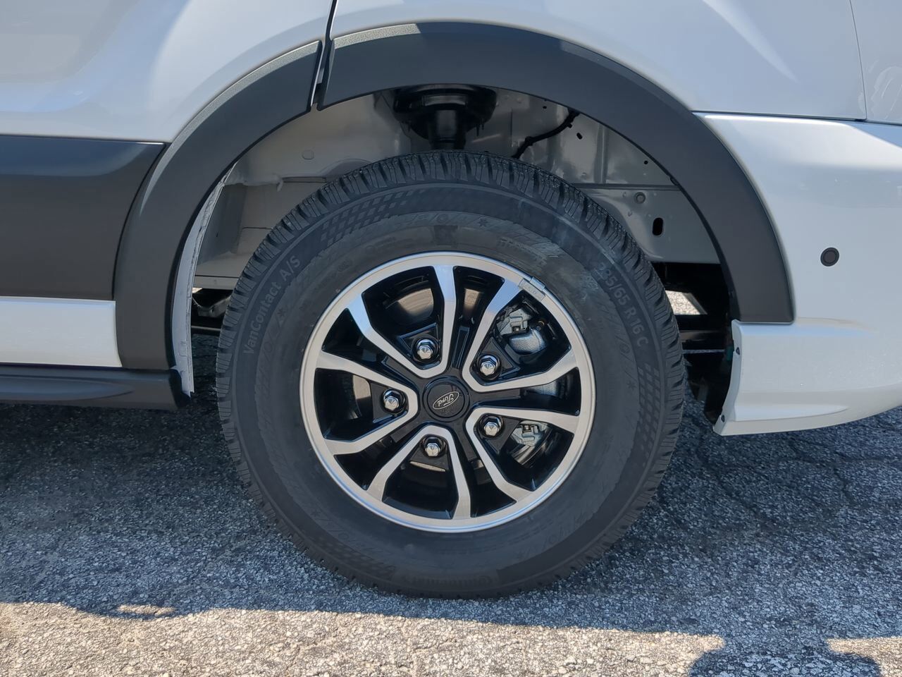 2025 Ford Transit Passenger Wagon XLT Appleton WI