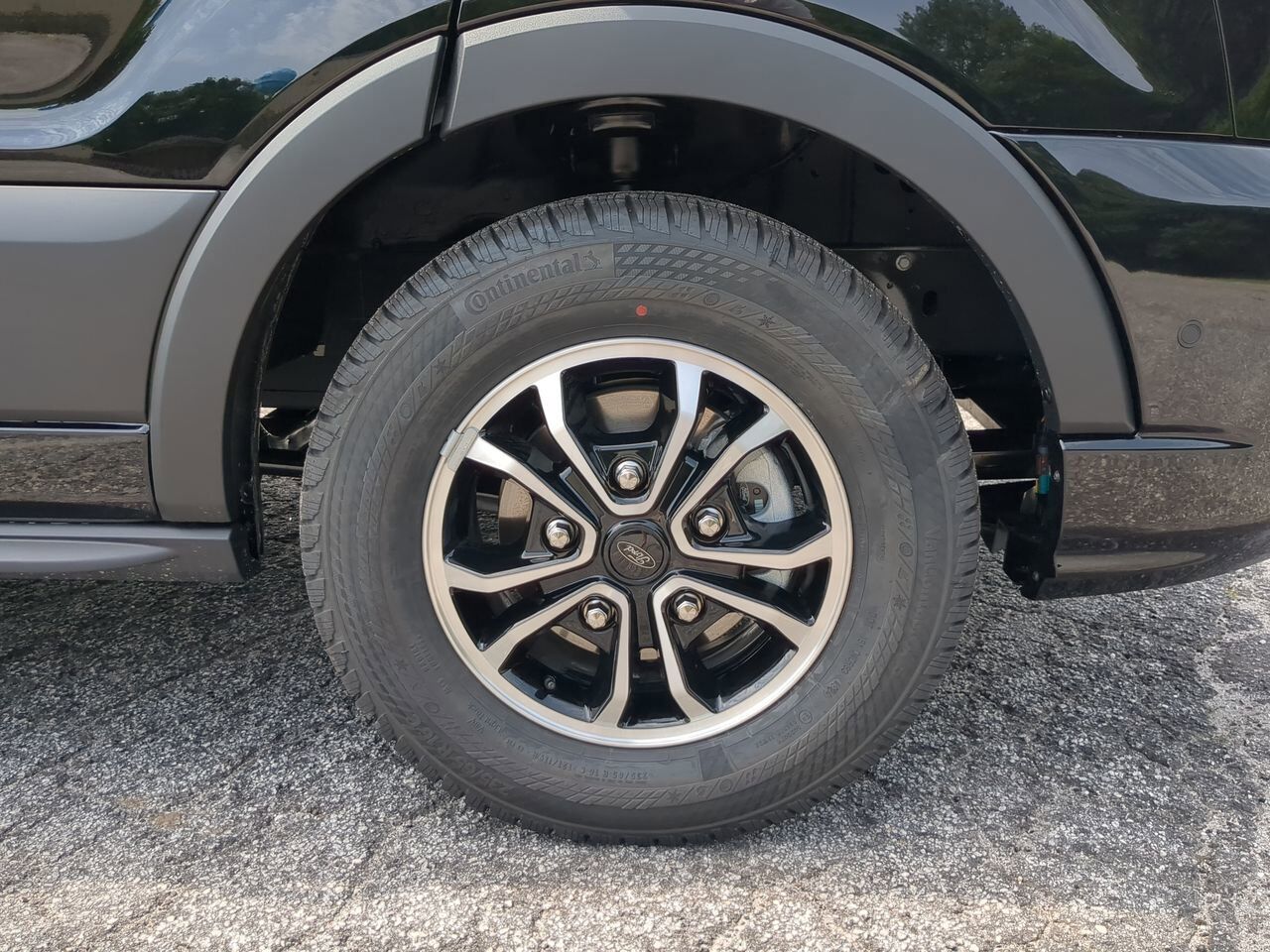 2025 Ford Transit Passenger Wagon XLT Appleton WI