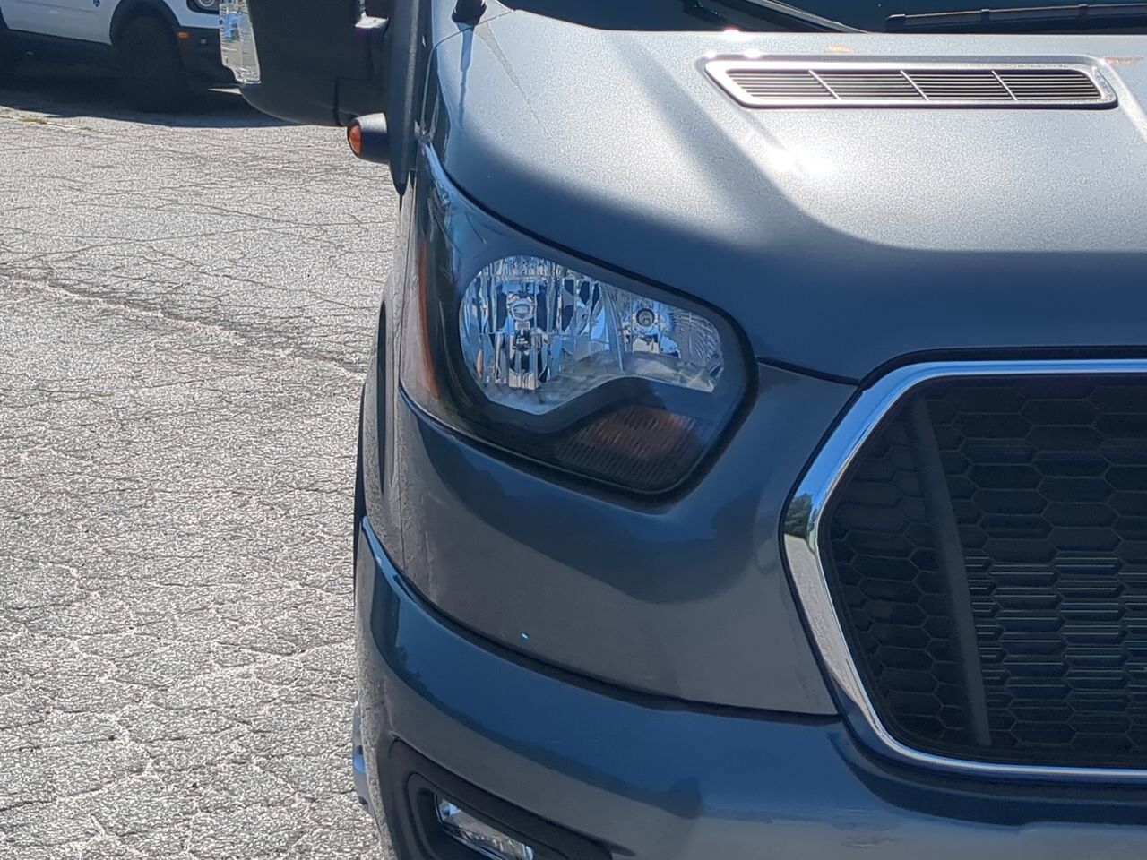 2025 Ford Transit Passenger Wagon XLT Appleton WI