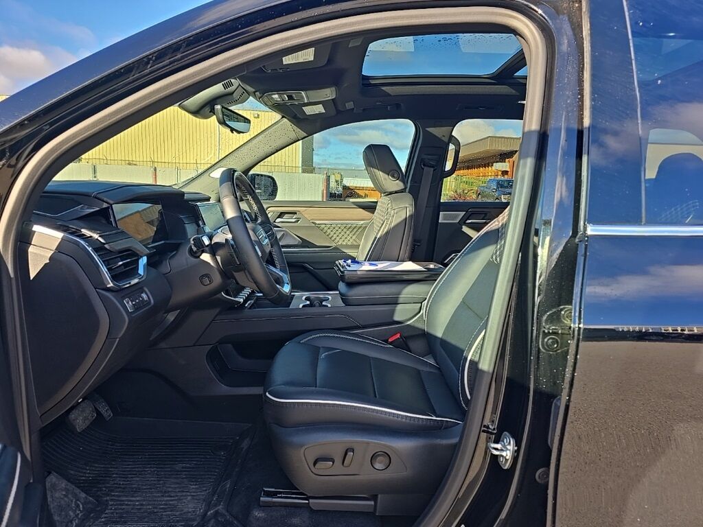 2025 GMC Acadia Denali AWD Fond du Lac WI 2025 GMC Acadia Denali AWD Fond du Lac WI