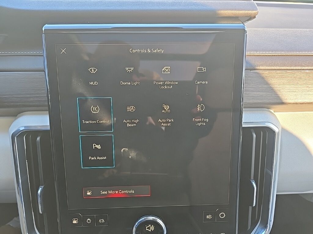 2025 GMC Acadia Denali AWD Fond du Lac WI 2025 GMC Acadia Denali AWD Fond du Lac WI