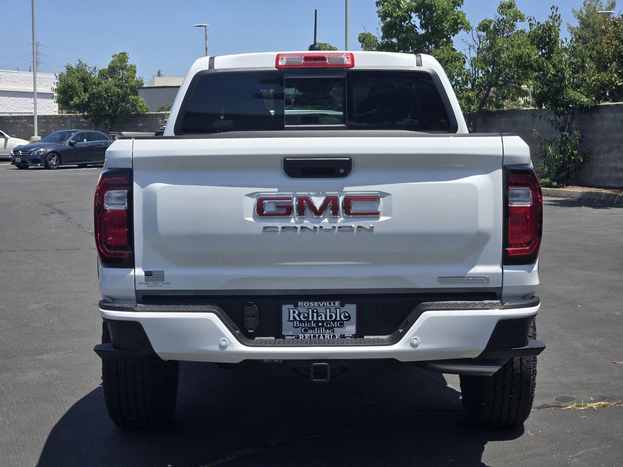 2025 GMC Canyon 4WD Elevation Roseville CA