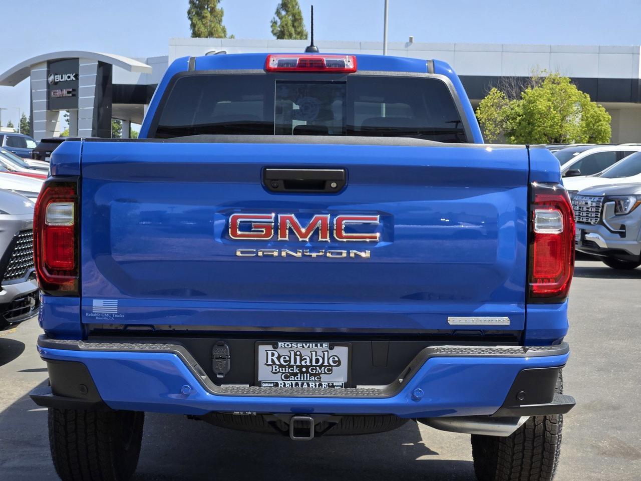 2025 GMC Canyon 4WD Elevation Roseville CA