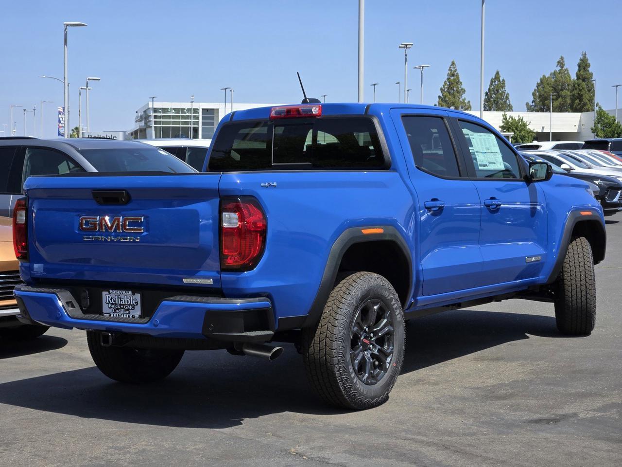 2025 GMC Canyon 4WD Elevation Roseville CA
