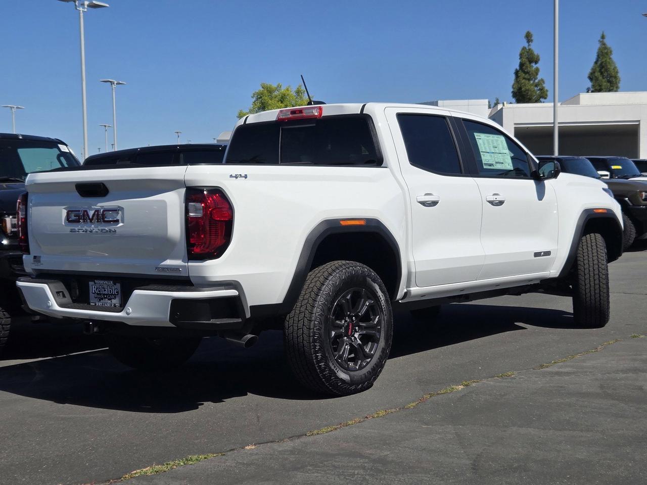 2025 GMC Canyon 4WD Elevation Roseville CA