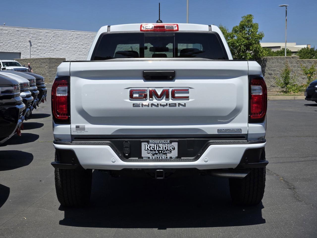 2025 GMC Canyon 4WD Elevation Roseville CA