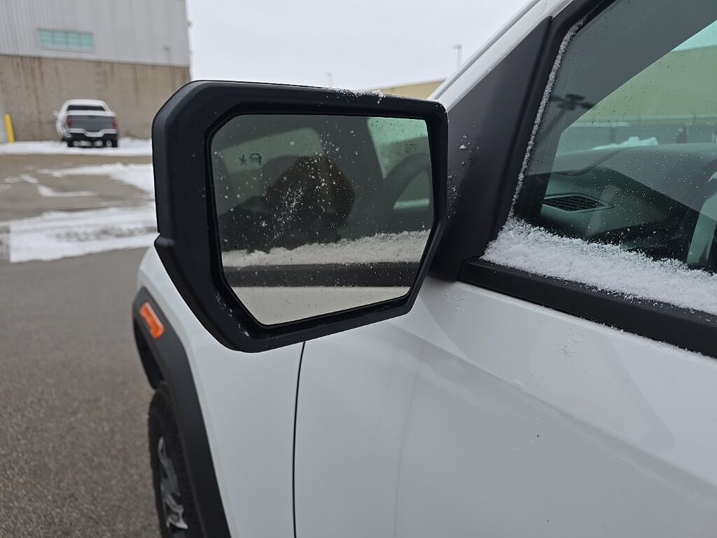 2025 GMC Canyon 4x4 Crew Cab AT4 Fond du Lac WI 2025 GMC Canyon 4x4 Crew Cab AT4 Fond du Lac WI