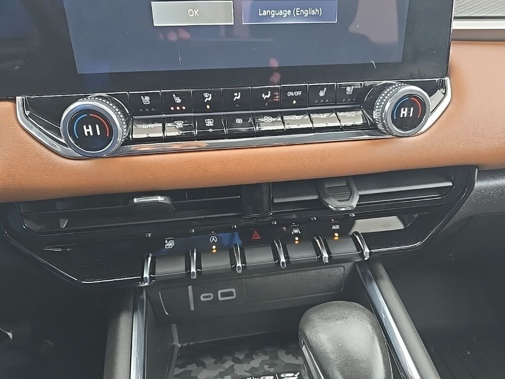 2025 GMC Canyon 4x4 Crew Cab AT4 Fond du Lac WI 2025 GMC Canyon 4x4 Crew Cab AT4 Fond du Lac WI