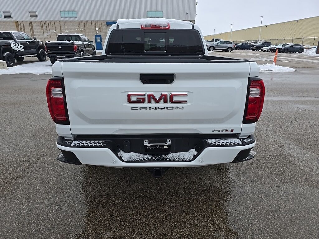 2025 GMC Canyon 4x4 Crew Cab AT4 Fond du Lac WI 2025 GMC Canyon 4x4 Crew Cab AT4 Fond du Lac WI