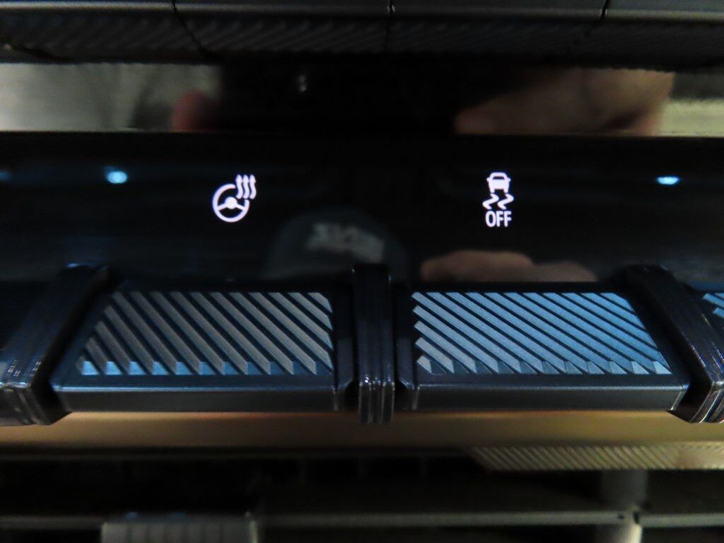 2025 GMC Hummer EV Pickup 4x4 Crew Cab 2X Fond du Lac WI 2025 GMC Hummer EV Pickup 4x4 Crew Cab 2X Fond du Lac WI