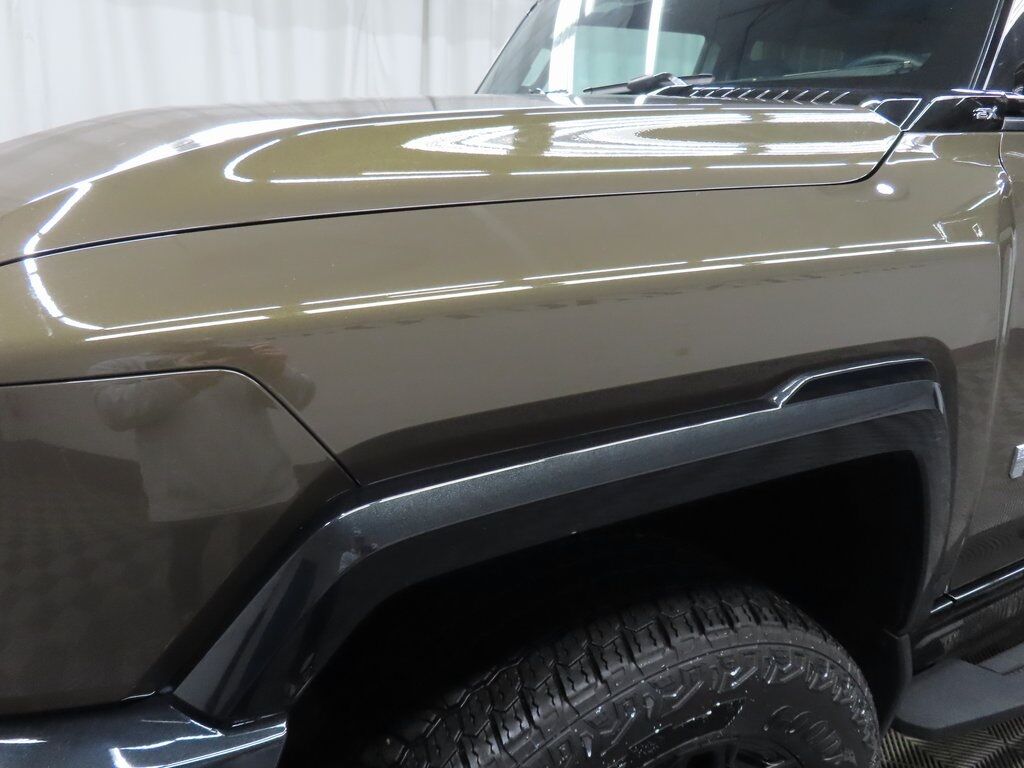 2025 GMC Hummer EV Pickup 4x4 Crew Cab 2X Fond du Lac WI 2025 GMC Hummer EV Pickup 4x4 Crew Cab 2X Fond du Lac WI